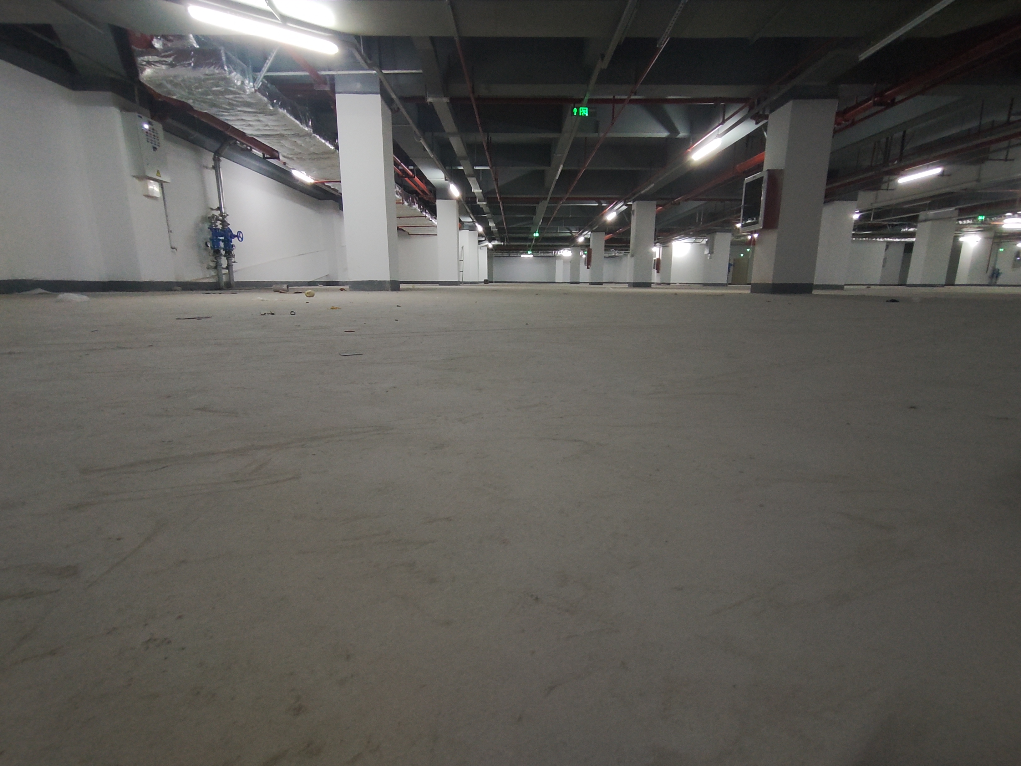 停车场涂料施工