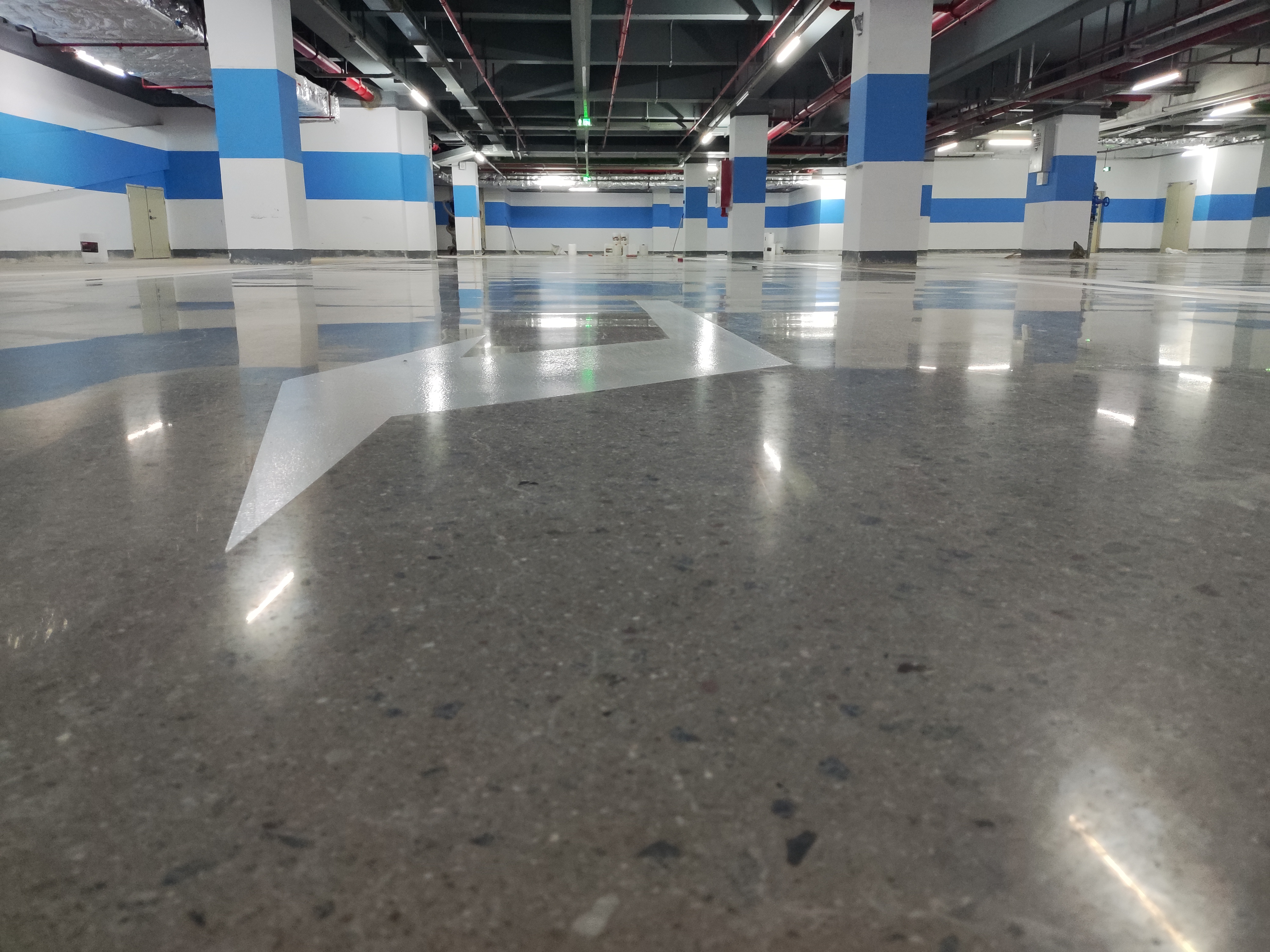 停车场内墙涂料